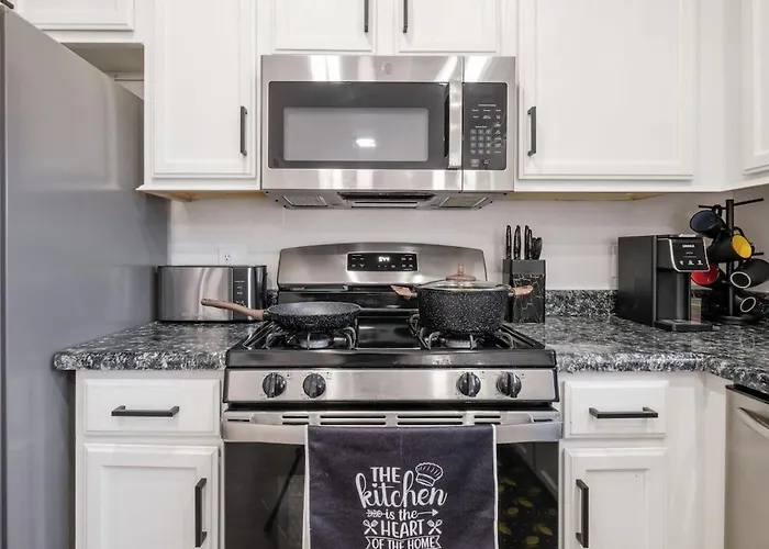 Lux 7 Mins To Dignity Health & Phoenix Airport 3br 2&a Half Bath Apartamento *